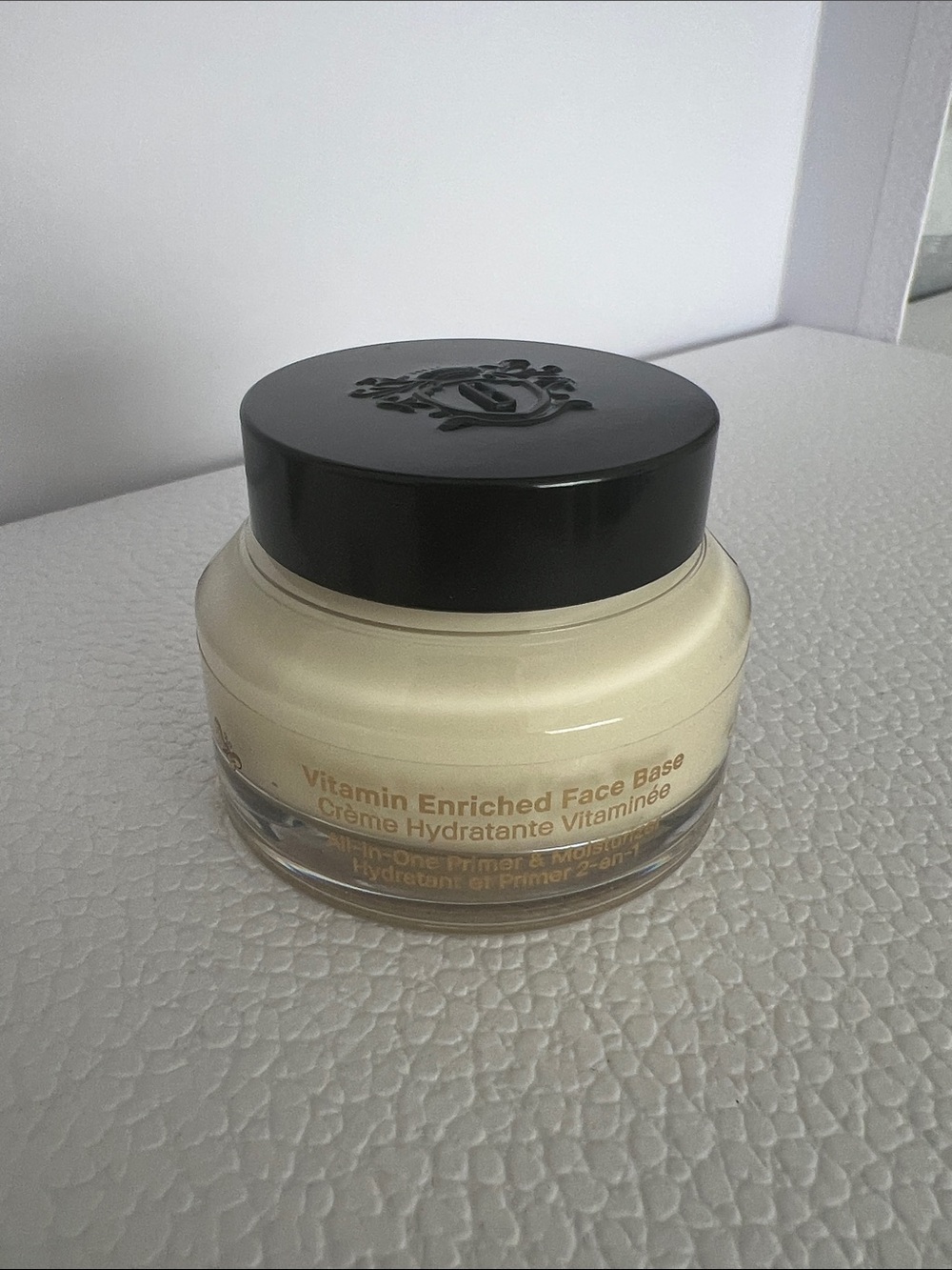 Bobbi Brown- Alice in Wonderland - All-in-One Primer & Moisturizer - Picture 2 of 4